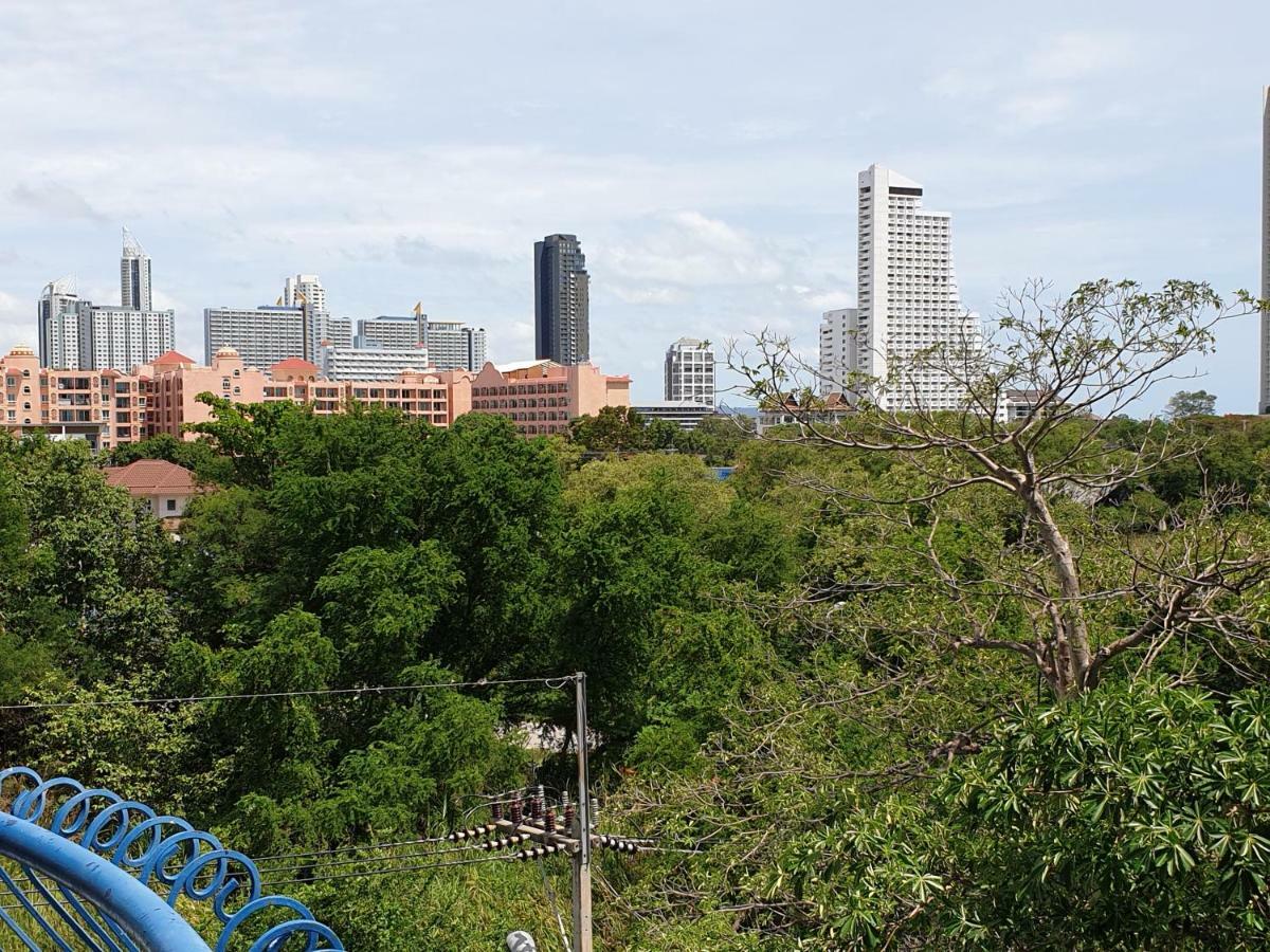 Villa Germania Pattaya Zewnętrze zdjęcie